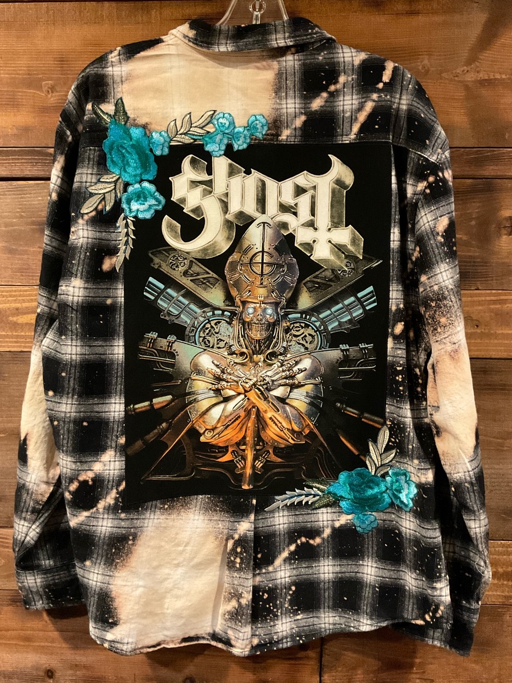 Custom GHOST Distressed Grunge Plaid Flannel Shirt Turquoise Roses size XLARGE